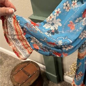 Davi & Dani Multicolor Boho Top